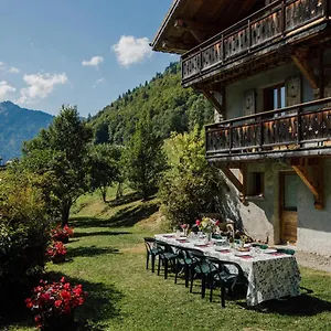  Chalet Ferme A Jules - Stunning Sleeps Up To 26 France